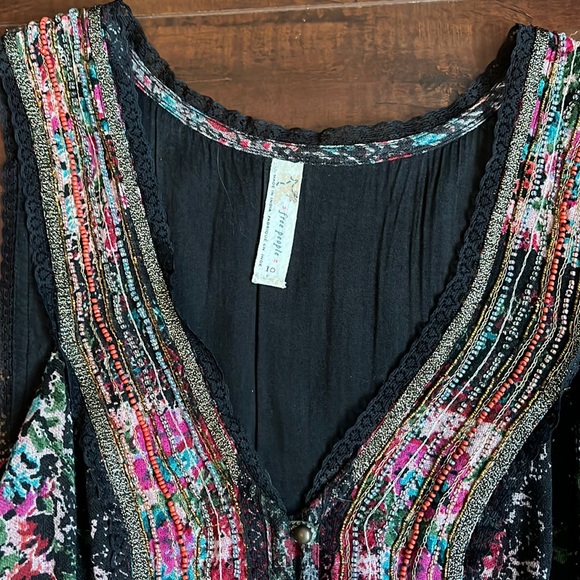 Beautiful Free People beaded mini dress size 10. Worn once to an event. - Picture 2 of 4